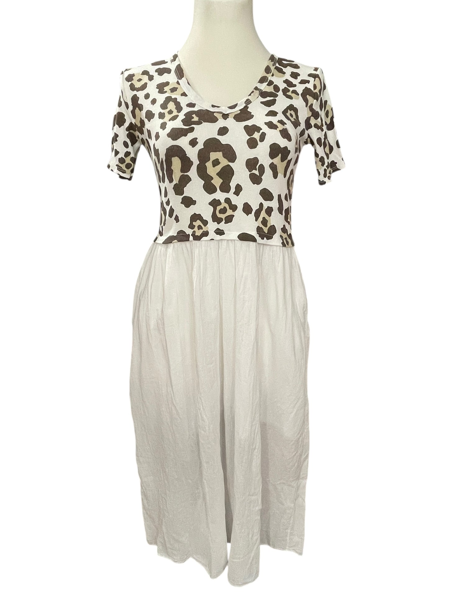 974 Leo Kleid kurzarm pink