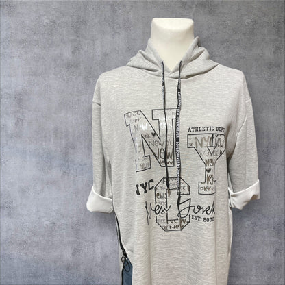 831 Hoody mit New York Glitzer Print